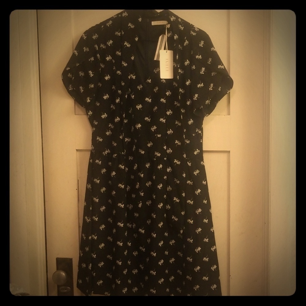 Nwt Tulle black daisy print dress,  vintage style